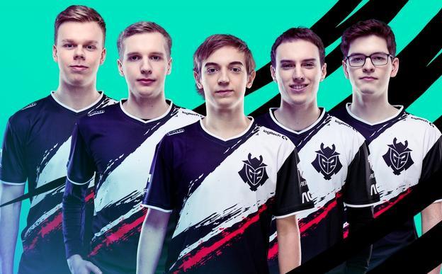 的支持下 的支持下