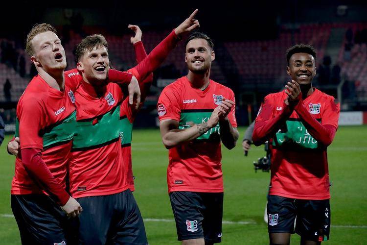 进球为例 进球为例